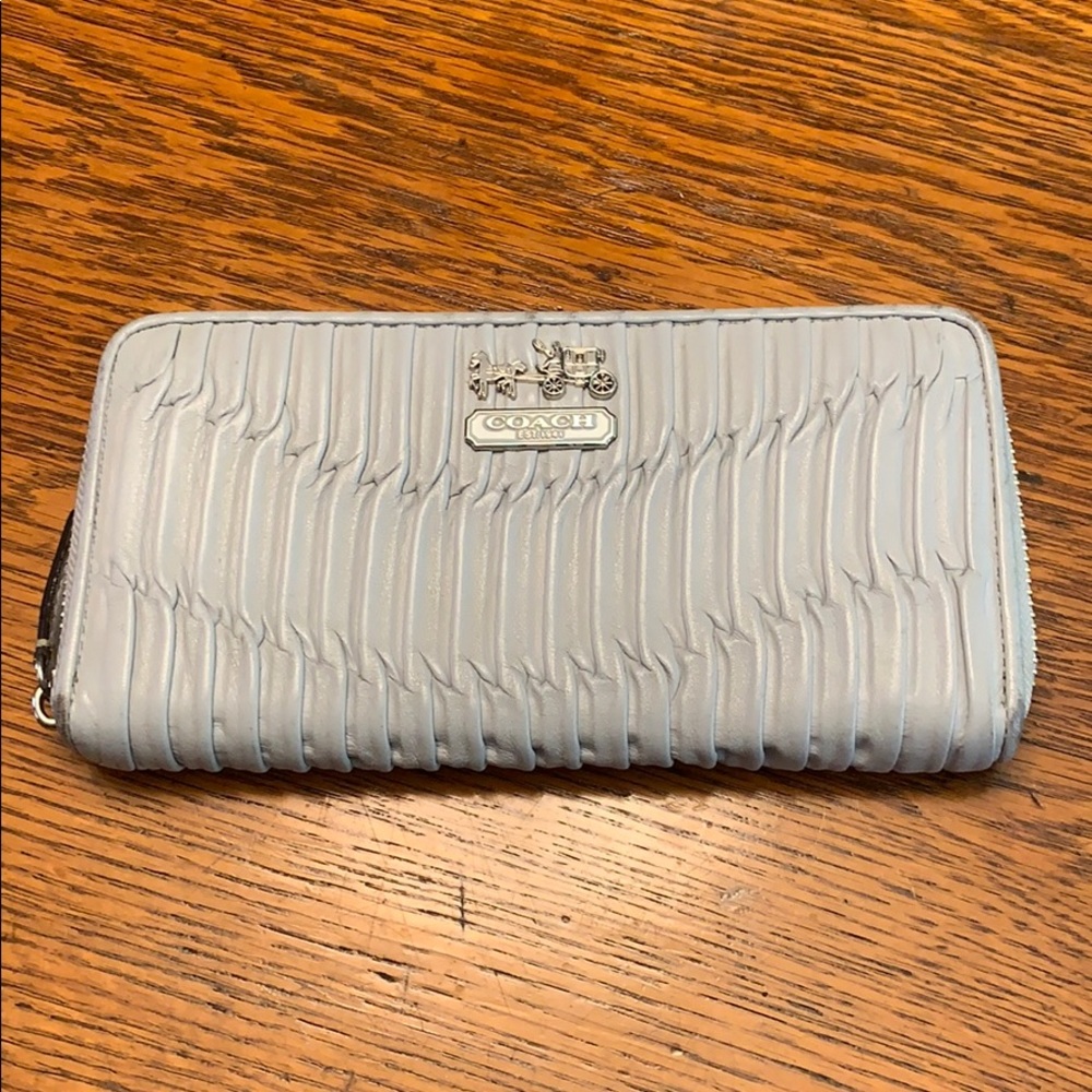 Coach gathered leather accordion zip wallet